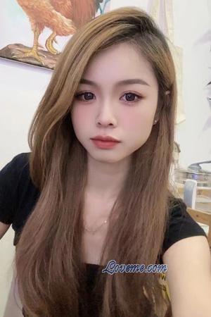 228819 - Mei Age: 24 - China